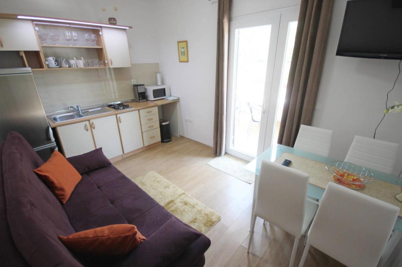 Small Apartment For A Great Holiday Zadar Exteriör bild